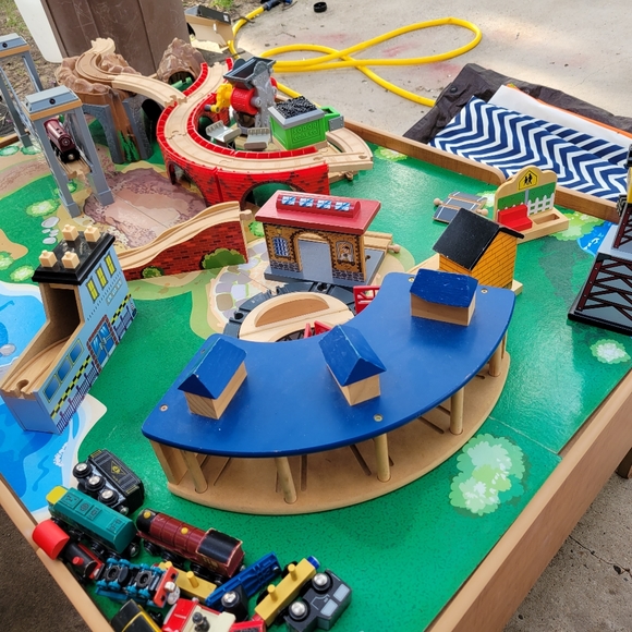 Wood Train Set - Picture 7 of 15